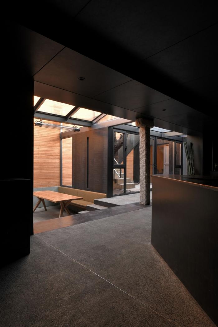 BIM建筑|“崖”——过去与未来的相遇之地 / C+ Architects BIM建筑|“崖”——过去与未来的相遇之地 / C+ Architects