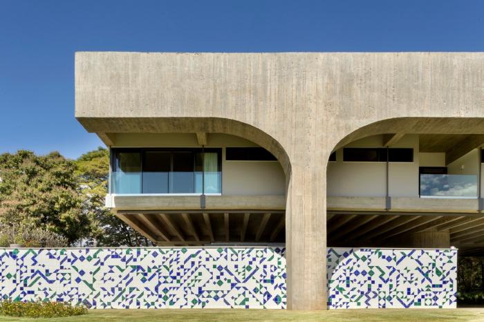 BIM建筑|巴西粗野主义建筑改造 / Arquitécnika BIM建筑|巴西粗野主义建筑改造 / Arquitécnika