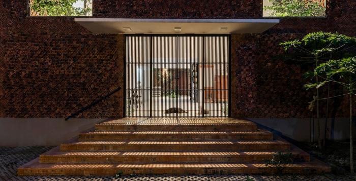 BIM建筑|清风徐来,光影婆娑:越南“自呼吸”墙宅 BIM建筑|清风徐来,光影婆娑:越南“自呼吸”墙宅