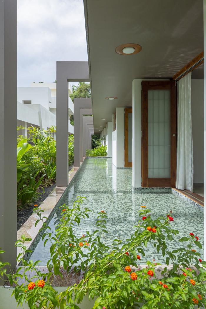 BIM建筑|几何秩序与自然景观静谧交融:格框里的度假屋 BIM建筑|几何秩序与自然景观静谧交融:格框里的度假屋