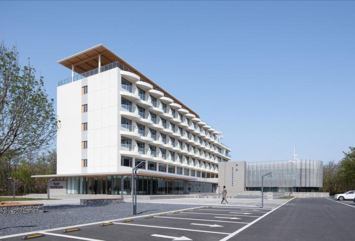 BIM建筑|烟台海洋经济创新区总部基地改造 / 水石设计 BIM建筑|烟台海洋经济创新区总部基地改造 / 水石设计