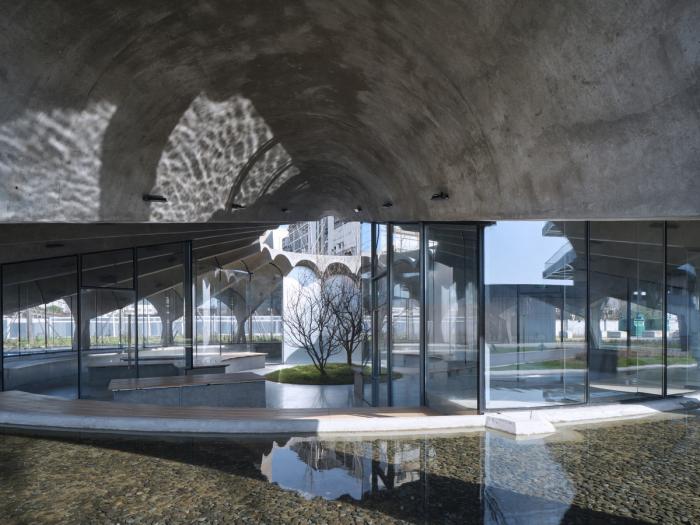 BIM建筑|形聚而神散,净水池咖啡厅 / 同济原作设计工作室 BIM建筑|形聚而神散,净水池咖啡厅 / 同济原作设计工作室