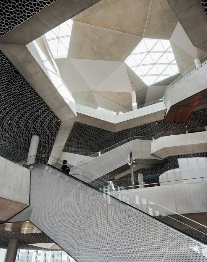 BIM建筑|雾色幕墙下,安享日光浴:挪威图书馆“Deichman” BIM建筑|雾色幕墙下,安享日光浴:挪威图书馆“Deichman”