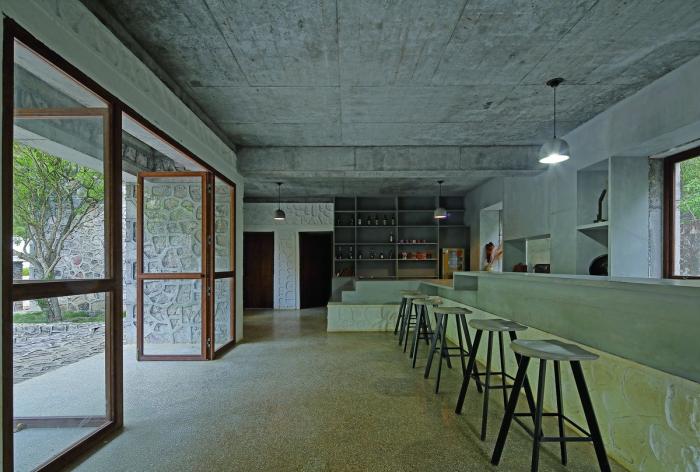 BIM建筑|匍匐于山脚下的巨石:楼纳露营服务中心 / 李兴钢工作室 BIM建筑|匍匐于山脚下的巨石:楼纳露营服务中心 / 李兴钢工作室