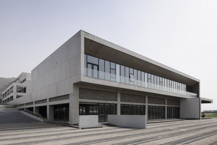 BIM建筑|沧州明珠国际服饰生态新城会客中心 / 上海严旸建筑设计工作室 BIM建筑|沧州明珠国际服饰生态新城会客中心 / 上海严旸建筑设计工作室