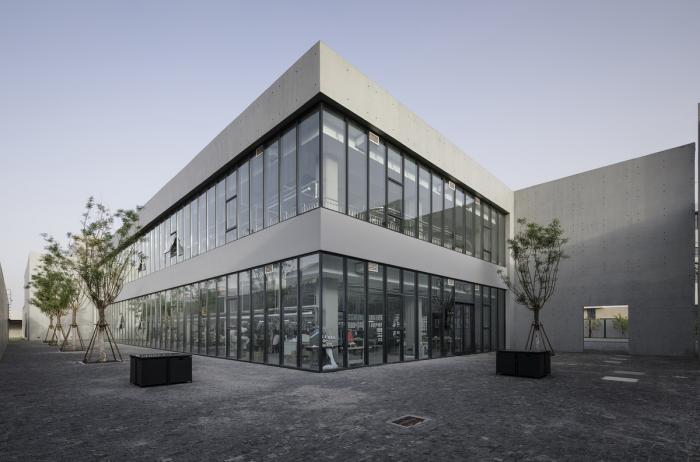BIM建筑|沧州明珠国际服饰生态新城会客中心 / 上海严旸建筑设计工作室 BIM建筑|沧州明珠国际服饰生态新城会客中心 / 上海严旸建筑设计工作室