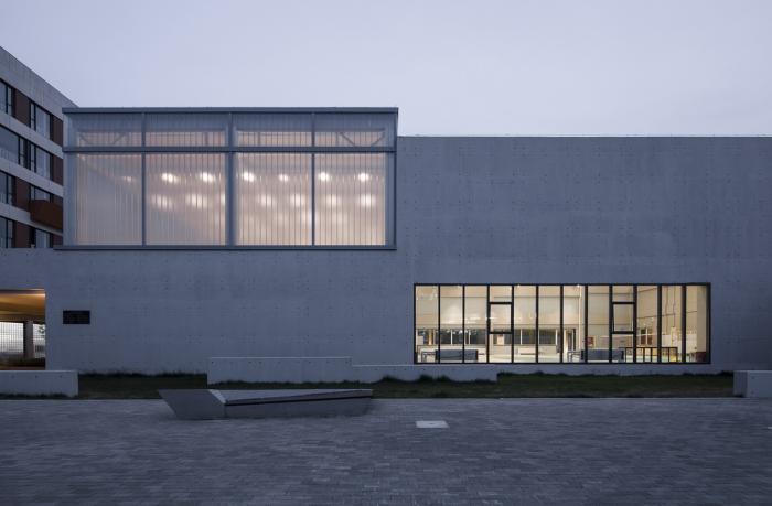 BIM建筑|沧州明珠国际服饰生态新城会客中心 / 上海严旸建筑设计工作室 BIM建筑|沧州明珠国际服饰生态新城会客中心 / 上海严旸建筑设计工作室
