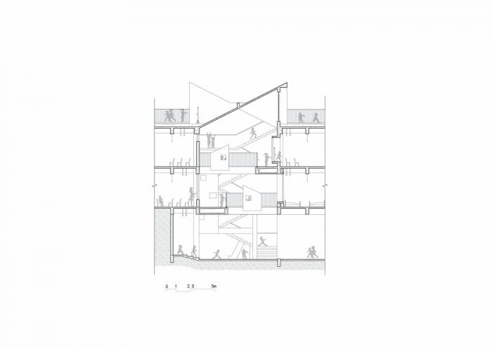BIM建筑|地形关系的表达:乌斯河镇中心幼儿园 / 东意建筑 BIM建筑|地形关系的表达:乌斯河镇中心幼儿园 / 东意建筑