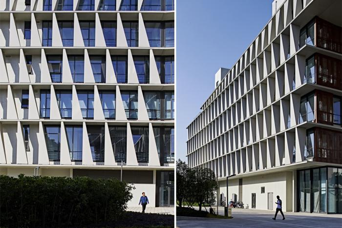 BIM建筑|自由演绎的围合式庭院:南京浦口文化中心 / BAU建筑与城市设计事务所 BIM建筑|自由演绎的围合式庭院:南京浦口文化中心 / BAU建筑与城市设计事务所