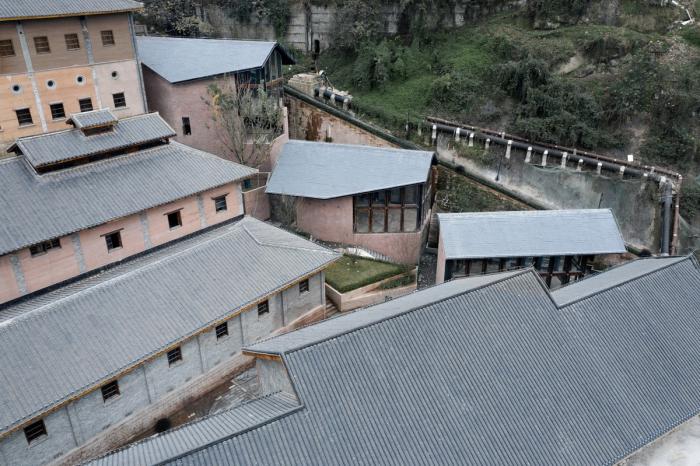 BIM建筑|重庆故宫学院(安达森洋行改造) / 非常建筑 BIM建筑|重庆故宫学院(安达森洋行改造) / 非常建筑