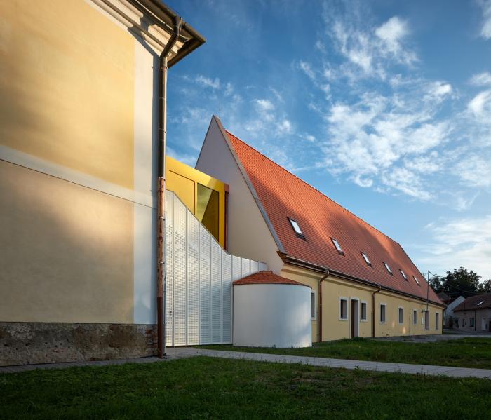 BIM建筑|童话书中的儿童城堡:Vřesovice小学扩建 BIM建筑|童话书中的儿童城堡:Vřesovice小学扩建