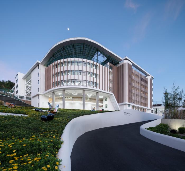 BIM建筑|校园再生,半山半校:云南玉溪生态实验小学 / 思序设计 BIM建筑|校园再生,半山半校:云南玉溪生态实验小学 / 思序设计