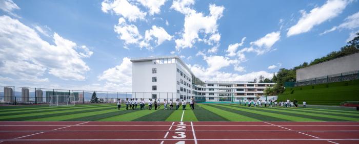 BIM建筑|校园再生,半山半校:云南玉溪生态实验小学 / 思序设计 BIM建筑|校园再生,半山半校:云南玉溪生态实验小学 / 思序设计
