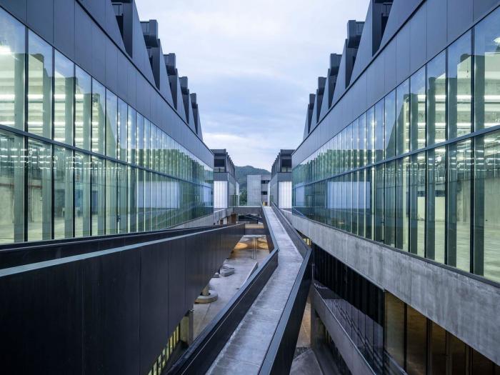 BIM建筑|杭州老鹰画室 / 未觉建筑 BIM建筑|杭州老鹰画室 / 未觉建筑