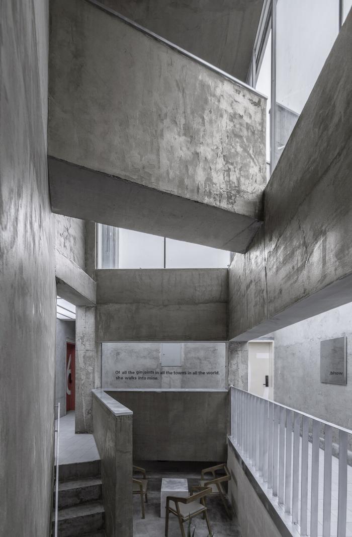 BIM建筑|夜阑·COLOUR民宿,延庆 / 阿穆隆设计工作室 BIM建筑|夜阑·COLOUR民宿,延庆 / 阿穆隆设计工作室