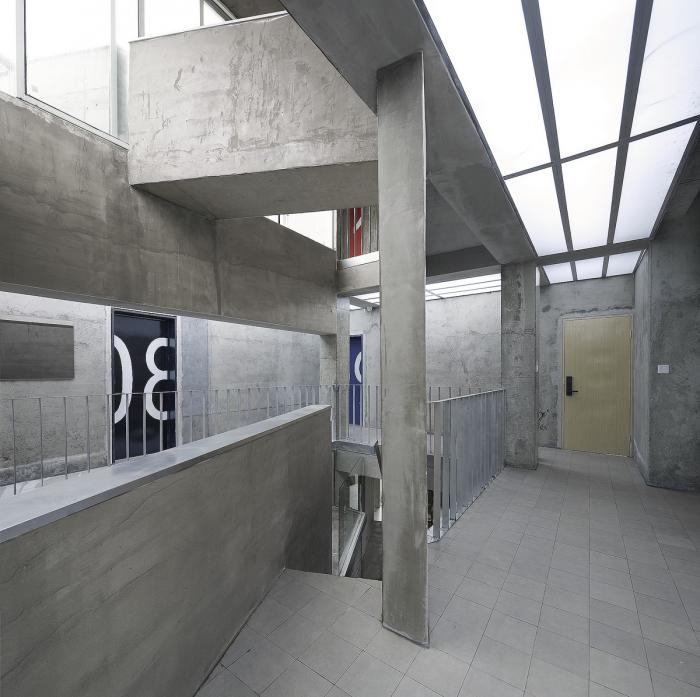 BIM建筑|夜阑·COLOUR民宿,延庆 / 阿穆隆设计工作室 BIM建筑|夜阑·COLOUR民宿,延庆 / 阿穆隆设计工作室