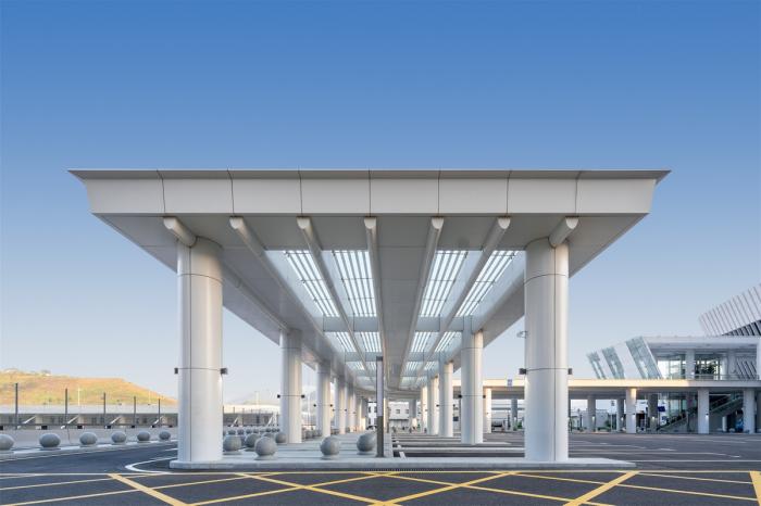 BIM建筑|深圳市莲塘口岸:国内首个“客、货一站式通关”口岸 / 华阳国际设计集团 BIM建筑|深圳市莲塘口岸:国内首个“客、货一站式通关”口岸 / 华阳国际设计集团