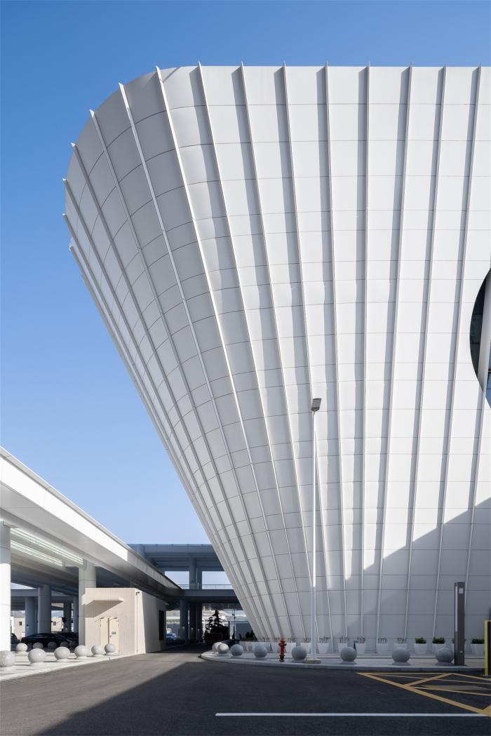 BIM建筑|深圳市莲塘口岸:国内首个“客、货一站式通关”口岸 / 华阳国际设计集团 BIM建筑|深圳市莲塘口岸:国内首个“客、货一站式通关”口岸 / 华阳国际设计集团