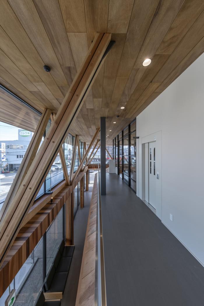 BIM建筑|温暖的透明度:名古屋外科诊所“Takenaka” / TSC Architects BIM建筑|温暖的透明度:名古屋外科诊所“Takenaka” / TSC Architects