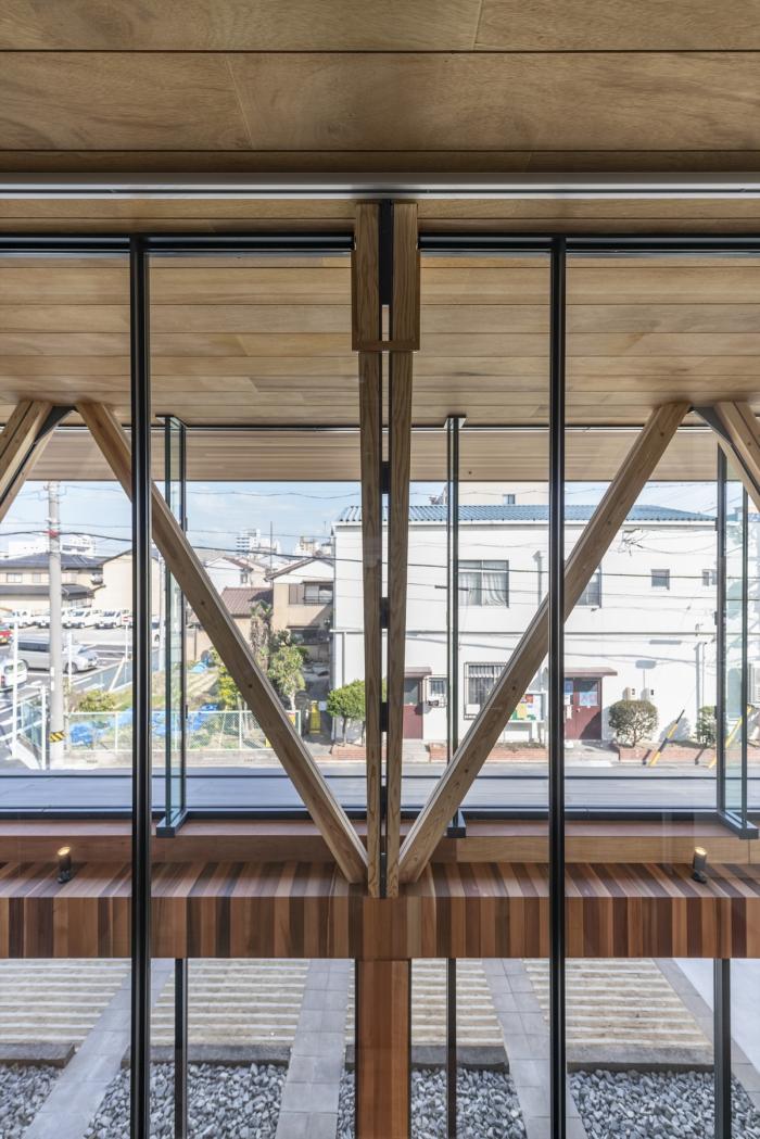 BIM建筑|温暖的透明度:名古屋外科诊所“Takenaka” / TSC Architects BIM建筑|温暖的透明度:名古屋外科诊所“Takenaka” / TSC Architects