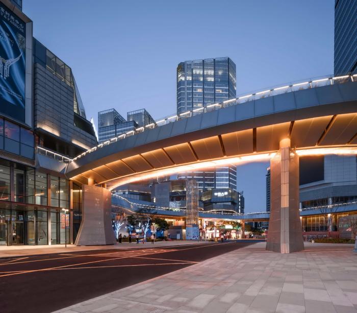 BIM建筑|宁波绿地中心:设计背后的故事 / 三益建筑设计 BIM建筑|宁波绿地中心:设计背后的故事 / 三益建筑设计