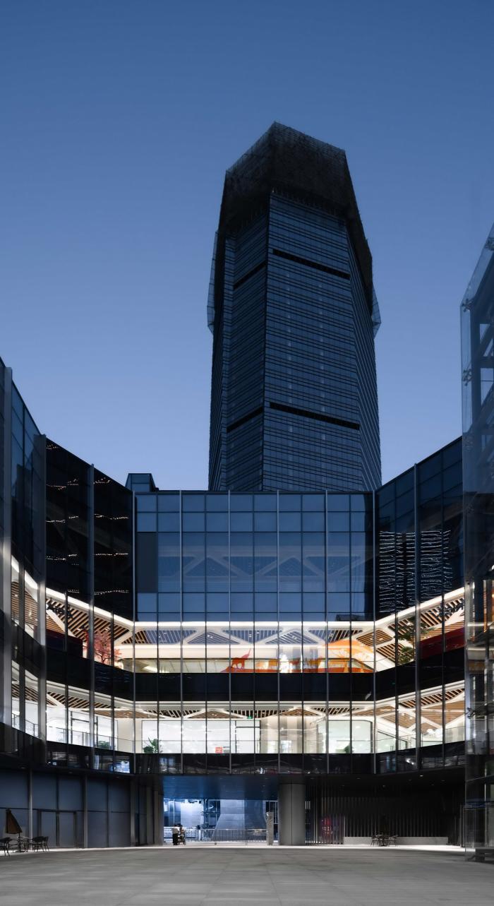 BIM建筑|宁波绿地中心:设计背后的故事 / 三益建筑设计 BIM建筑|宁波绿地中心:设计背后的故事 / 三益建筑设计