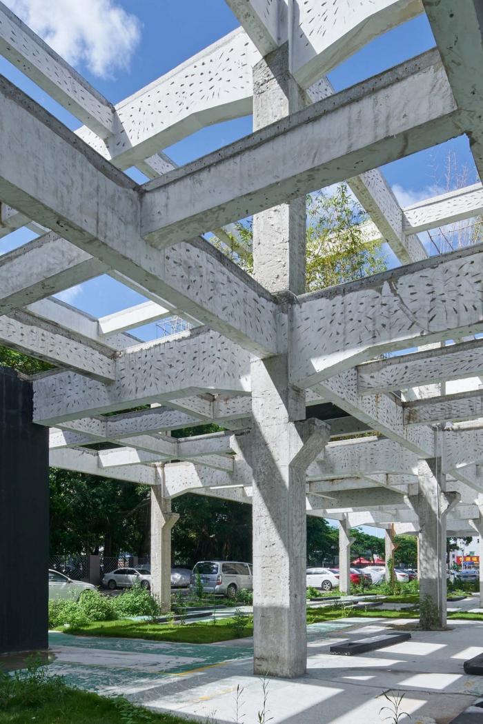 BIM建筑|桥头废墟花园 / 趣城工作室 BIM建筑|桥头废墟花园 / 趣城工作室