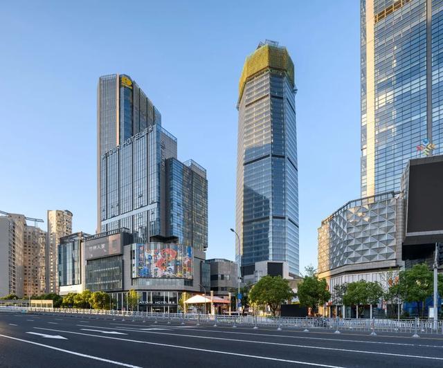 宁波外滩遇见小陆家嘴,绿地中心重塑甬城天际线 宁波外滩遇见小陆家嘴,绿地中心重塑甬城天际线