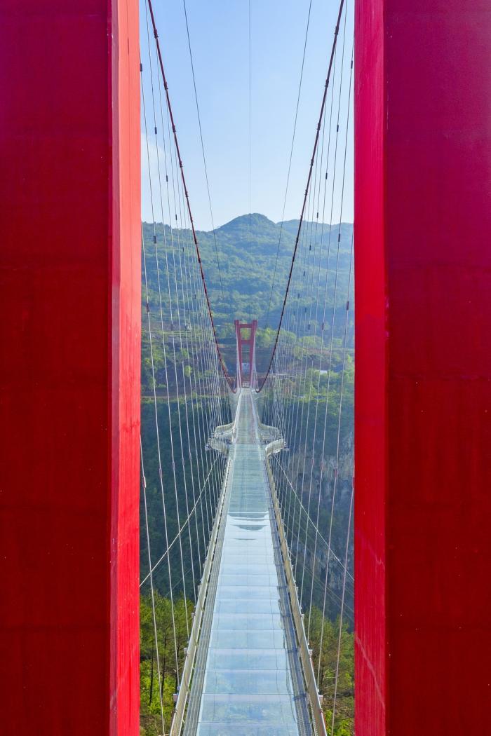 BIM建筑|苍宇镜廊,湟川三峡擎天玻璃桥 / 浙江大学建筑设计研究院 BIM建筑|苍宇镜廊,湟川三峡擎天玻璃桥 / 浙江大学建筑设计研究院