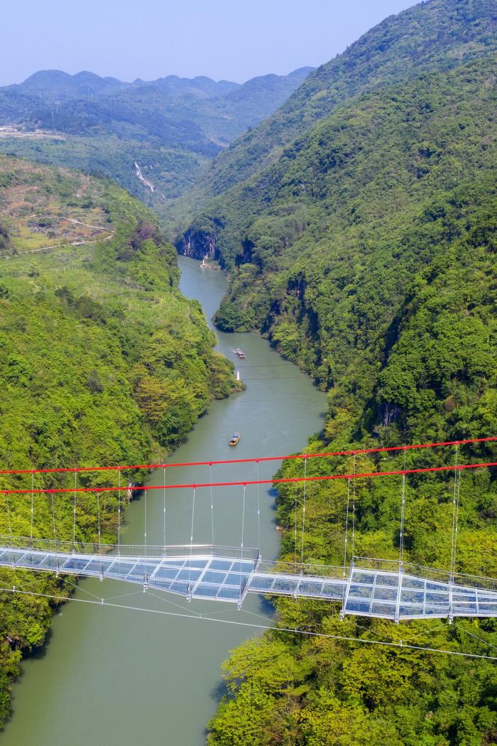 BIM建筑|苍宇镜廊,湟川三峡擎天玻璃桥 / 浙江大学建筑设计研究院 BIM建筑|苍宇镜廊,湟川三峡擎天玻璃桥 / 浙江大学建筑设计研究院