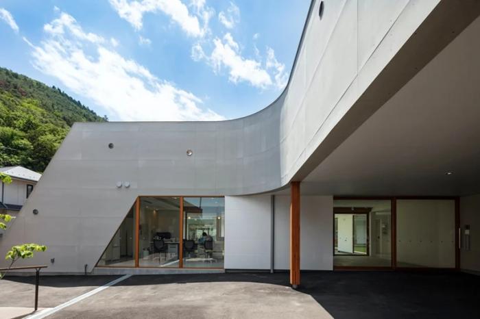 BIM建筑|福岛Tesoro幼儿园 / Aisaka Architects BIM建筑|福岛Tesoro幼儿园 / Aisaka Architects