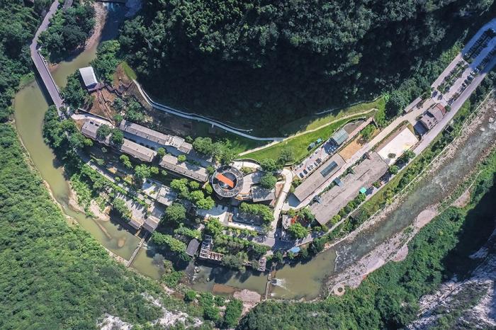 BIM建筑|809兵工厂遗址改造 - 崖顶茶吧 / 三文建筑 BIM建筑|809兵工厂遗址改造 - 崖顶茶吧 / 三文建筑
