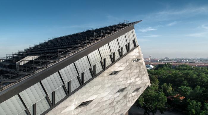 BIM建筑|泰国农业部金禧年博物馆,“倾倒”的大楼 / Plan Architect BIM建筑|泰国农业部金禧年博物馆,“倾倒”的大楼 / Plan Architect