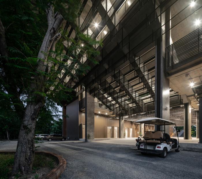 BIM建筑|泰国农业部金禧年博物馆,“倾倒”的大楼 / Plan Architect BIM建筑|泰国农业部金禧年博物馆,“倾倒”的大楼 / Plan Architect