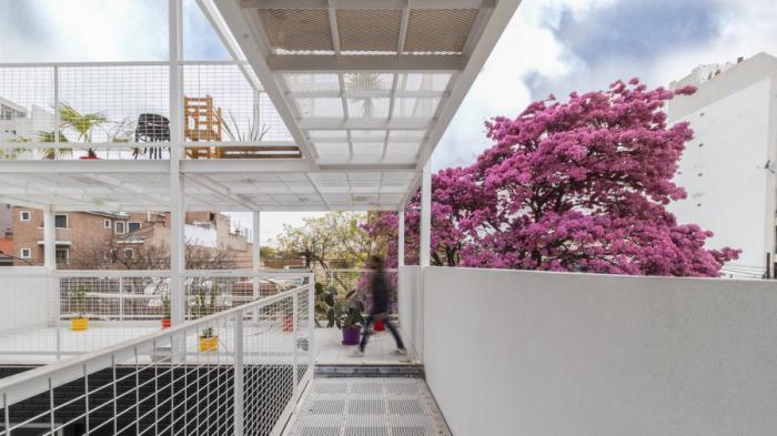 BIM建筑|卡塔马卡公寓,以诗与艺术点缀空白 / Carlos Alejandro Ciravegna BIM建筑|卡塔马卡公寓,以诗与艺术点缀空白 / Carlos Alejandro Ciravegna