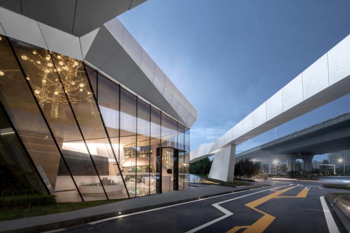 BIM建筑|武汉万科城市之光展示中心 / 上海天华建筑设计 BIM建筑|武汉万科城市之光展示中心 / 上海天华建筑设计