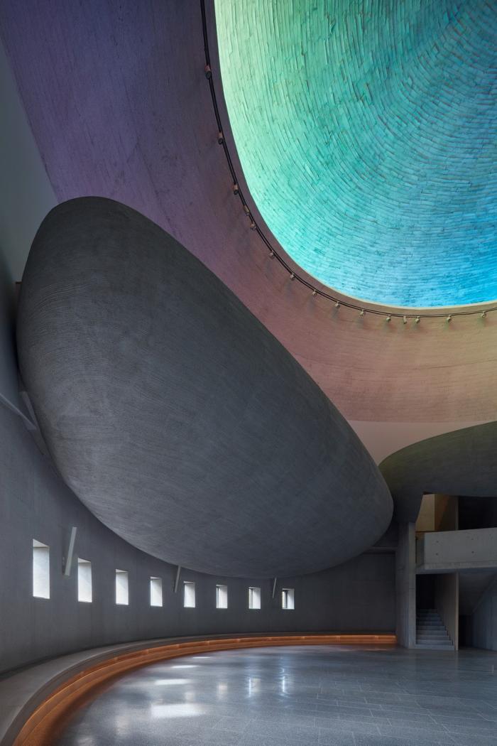 BIM建筑|上帝的触摸,捷克彩虹教堂“Beatified Restituta” / Atelier Stepan BIM建筑|上帝的触摸,捷克彩虹教堂“Beatified Restituta” / Atelier Stepan