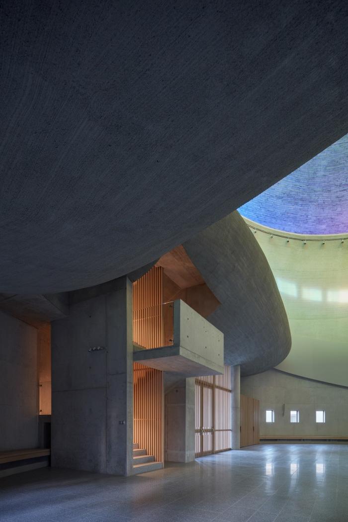BIM建筑|上帝的触摸,捷克彩虹教堂“Beatified Restituta” / Atelier Stepan BIM建筑|上帝的触摸,捷克彩虹教堂“Beatified Restituta” / Atelier Stepan