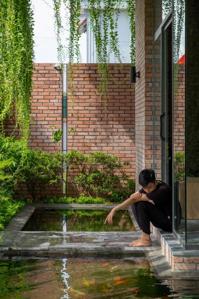 BIM建筑|闲赏庭院,静观游鱼:越南绿幕住宅 / HGAA BIM建筑|闲赏庭院,静观游鱼:越南绿幕住宅 / HGAA