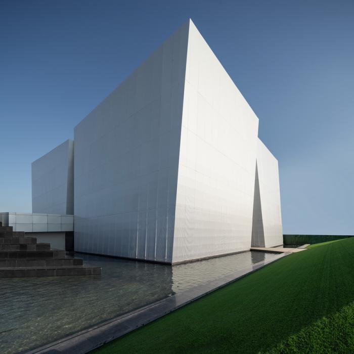 BIM建筑|荒野上的汉白玉——水发·信息小镇产业展示中心 / aoe|事建组 BIM建筑|荒野上的汉白玉——水发·信息小镇产业展示中心 / aoe|事建组