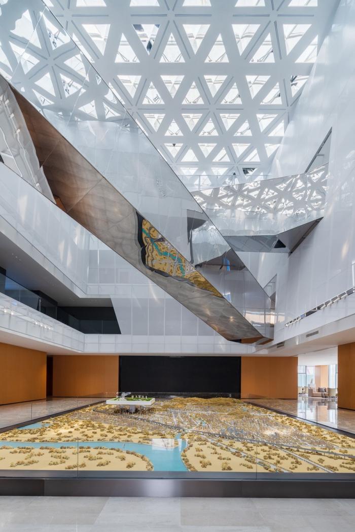BIM建筑|荒野上的汉白玉——水发·信息小镇产业展示中心 / aoe|事建组 BIM建筑|荒野上的汉白玉——水发·信息小镇产业展示中心 / aoe|事建组
