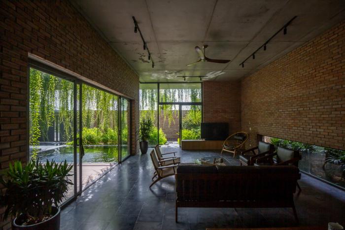 BIM建筑|闲赏庭院,静观游鱼:越南绿幕住宅 / HGAA BIM建筑|闲赏庭院,静观游鱼:越南绿幕住宅 / HGAA