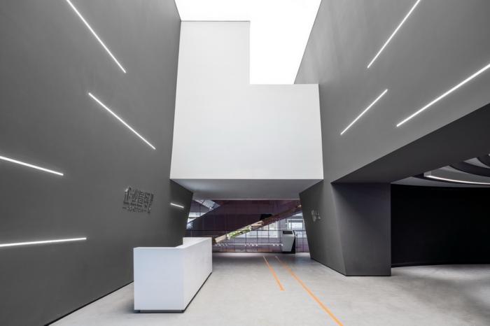 BIM建筑|荒野上的汉白玉——水发·信息小镇产业展示中心 / aoe|事建组 BIM建筑|荒野上的汉白玉——水发·信息小镇产业展示中心 / aoe|事建组