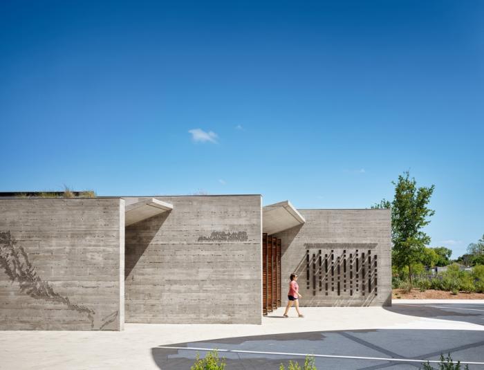 BIM建筑|混凝土“花瓣”展亭——汇流公园 / Lake|Flato Architects BIM建筑|混凝土“花瓣”展亭——汇流公园 / Lake|Flato Architects
