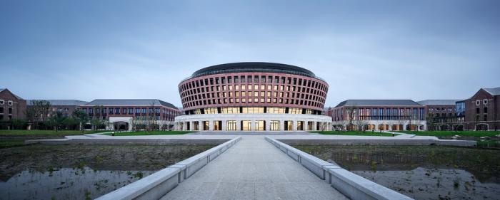 BIM建筑|浙江大学国际联合学院(海宁国际校区)/ 浙江大学建筑设计研究院 BIM建筑|浙江大学国际联合学院(海宁国际校区)/ 浙江大学建筑设计研究院
