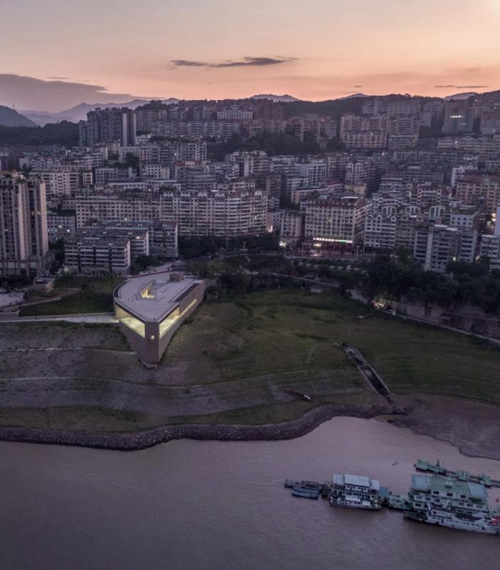 BIM建筑|重庆云阳滨江绿道游客服务中心 / 大舍建筑设计事务所 BIM建筑|重庆云阳滨江绿道游客服务中心 / 大舍建筑设计事务所