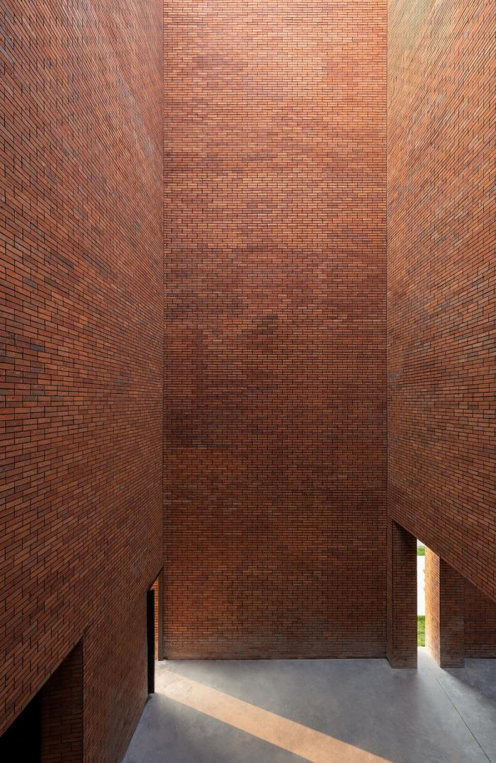 BIM建筑|陶仓艺术中心,嘉兴 / 裸筑更新 BIM建筑|陶仓艺术中心,嘉兴 / 裸筑更新