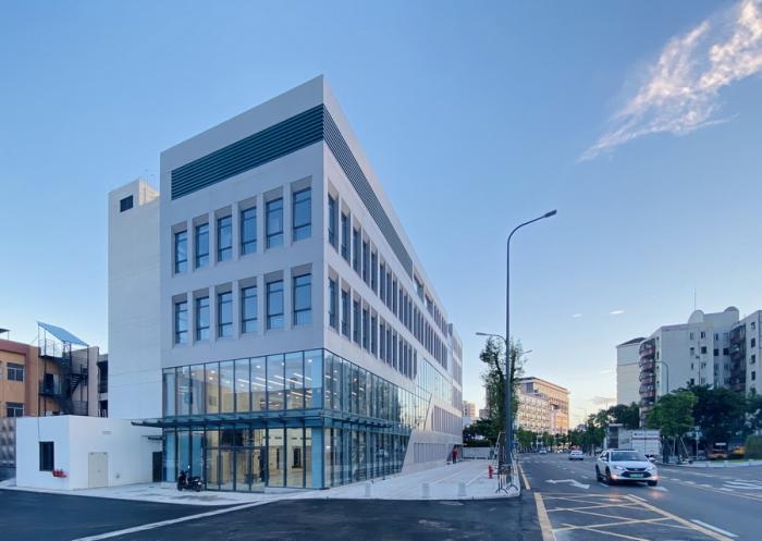 BIM建筑|深圳宝安区航城社区健康服务中心 / 深圳中海世纪建筑设计有限公司 BIM建筑|深圳宝安区航城社区健康服务中心 / 深圳中海世纪建筑设计有限公司