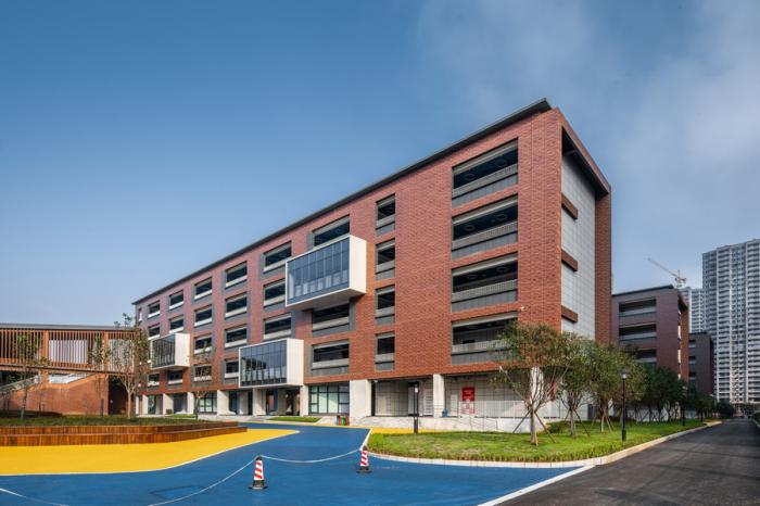BIM建筑|长沙康礼·克雷格公学 / 象外营造工作室 & 深圳市建筑设计研究总院有限公司 BIM建筑|长沙康礼·克雷格公学 / 象外营造工作室 & 深圳市建筑设计研究总院有限公司