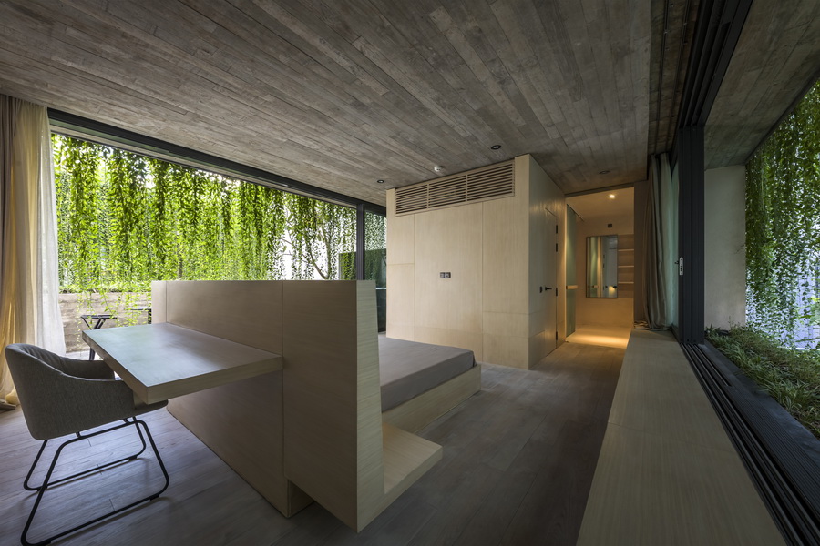 BIM建筑|越南Tan Dinh住宅,简居于“桥上” / MIA Design Studio BIM建筑|越南Tan Dinh住宅,简居于“桥上” / MIA Design Studio